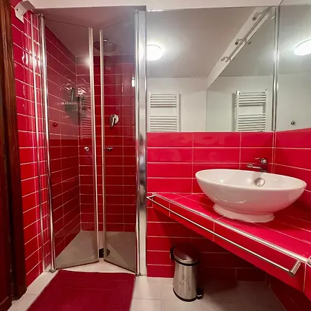 Vomero Hideaway - Family Friendly * Naples