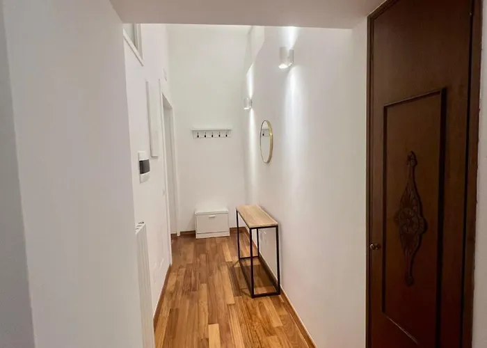 Vomero Hideaway - Family Friendly 아파트