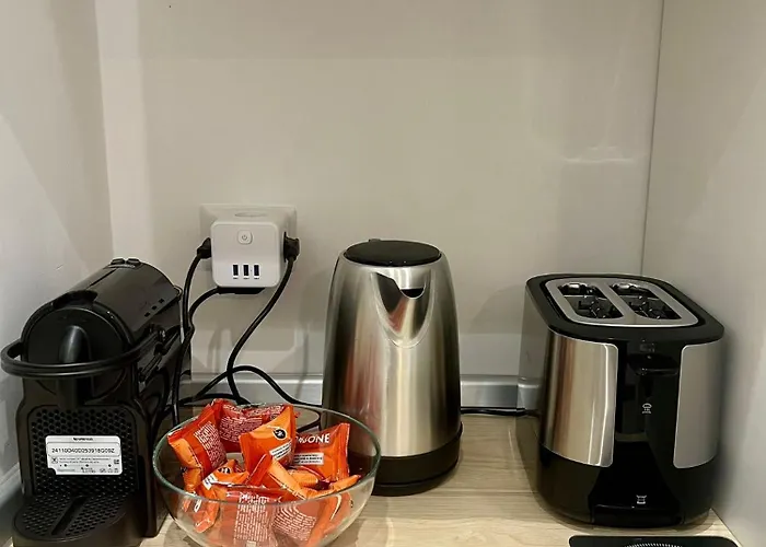 아파트 Vomero Hideaway - Family Friendly 나폴리