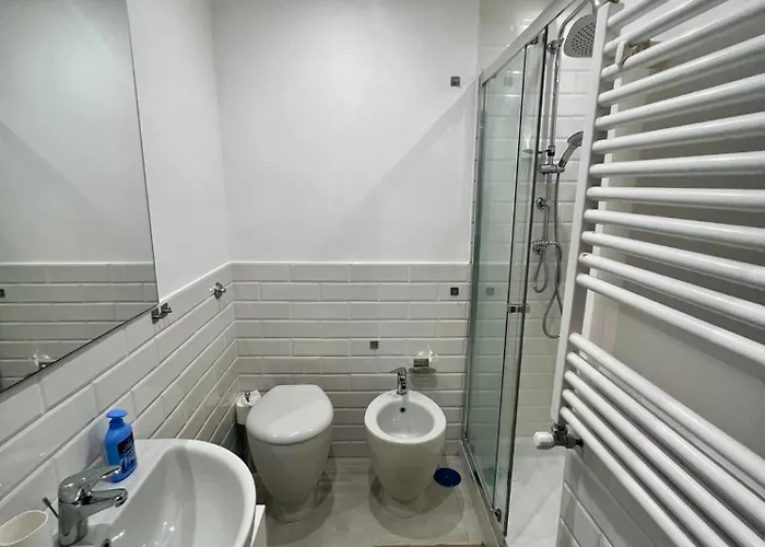 Vomero Hideaway - Family Friendly 아파트